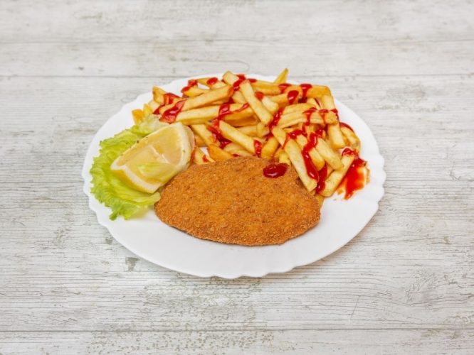 Cotoletta Con Patatine E Focaccia