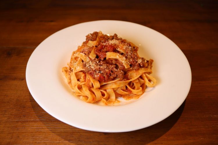 Tagliatelle Al Ragù Di Carne Alla Bolognese